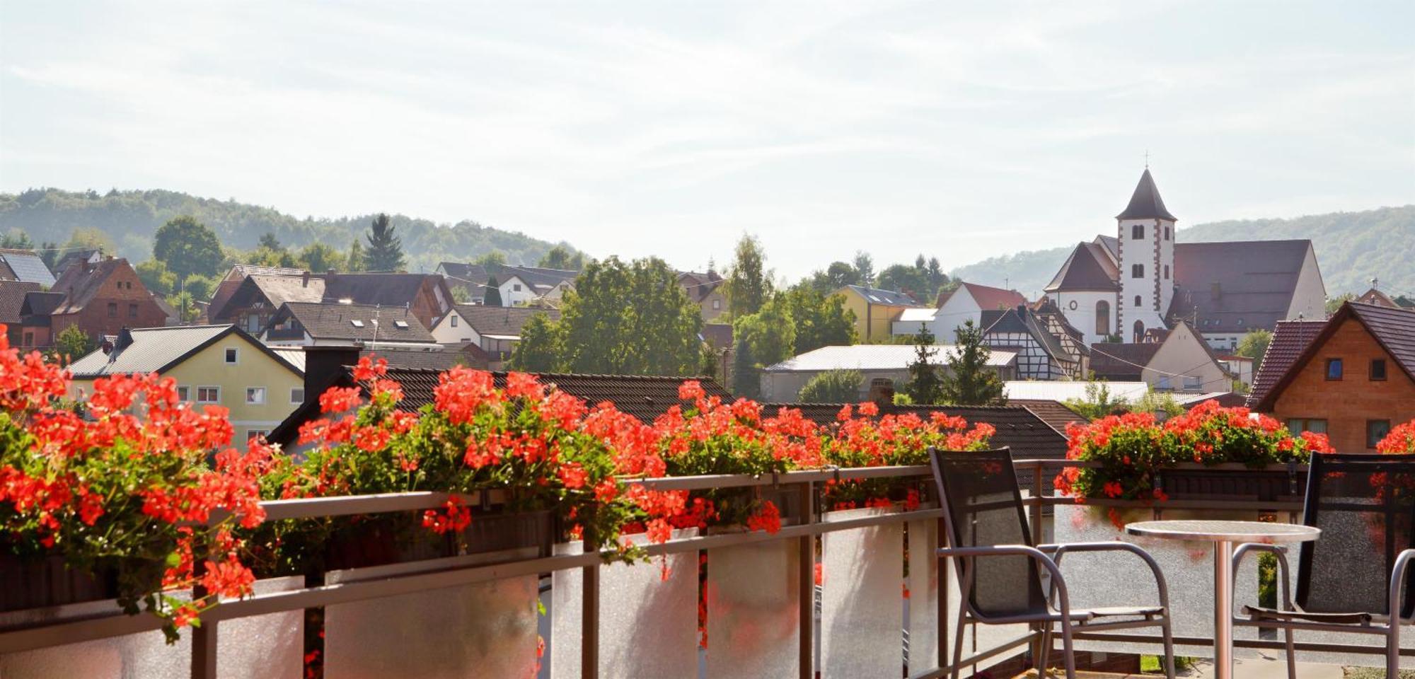 Trifelsblick Hotell Wernersberg Eksteriør bilde